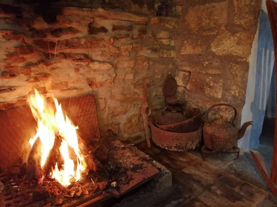 -Going Back In Time- 200 Year Old Farmhouse Creegh Zewnętrze zdjęcie